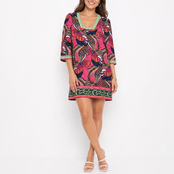 Laundry By Shelli Segal Dresses & Skirts - Laundry by Shelli Segal Pink Butterfly Print Square Neck Shift Dress Size 6